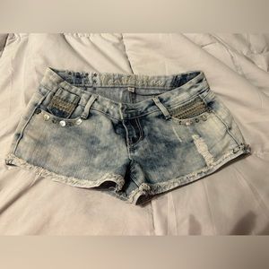 Women’s jeans shorts